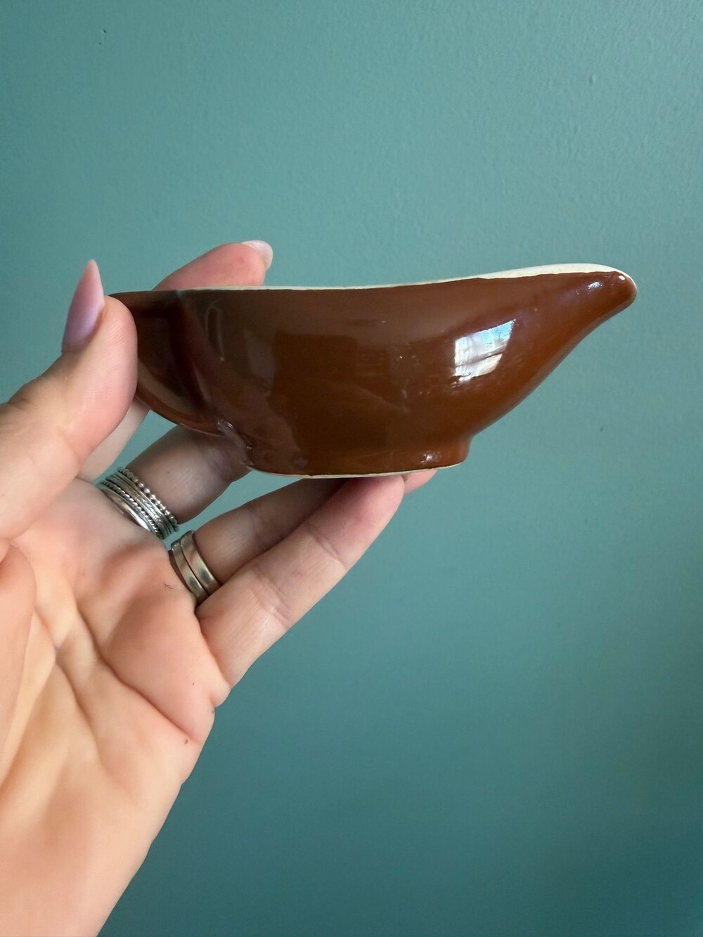 155Hall elephant ear individual gravy boat